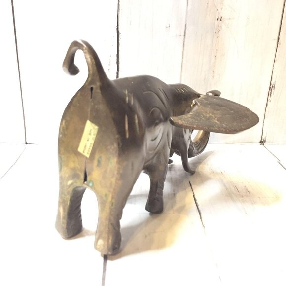 Large Sitting Brass Elephant Brutalist Carved India Trump Up Large Ears Long Tru - Picture 9 of 13